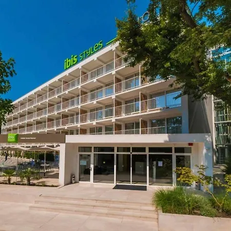 Ibis Styles Roomer Golden Sands