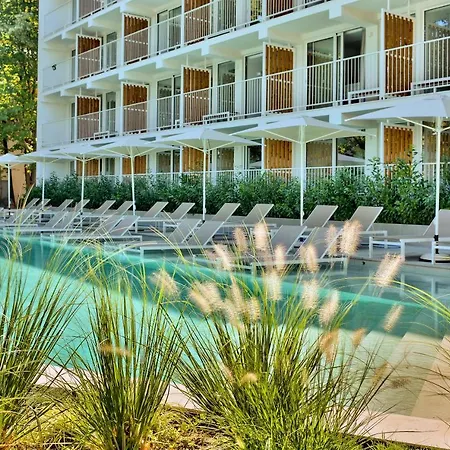 Ibis Styles Roomer Golden Sands