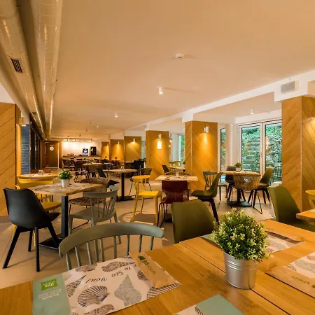 호텔 Ibis Styles Roomer