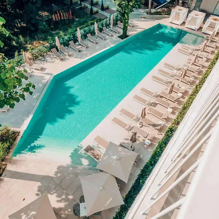 Ibis Styles Roomer 4* Aranyhomok