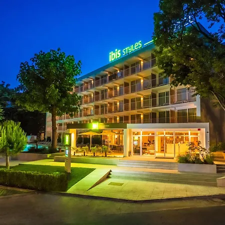 Ibis Styles Roomer 호텔