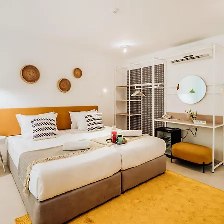 Ibis Styles Roomer Szálloda