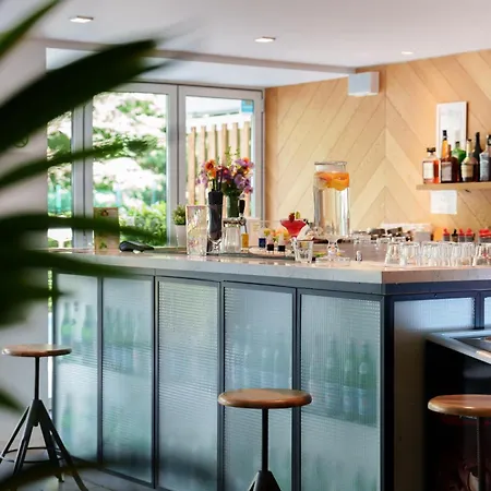 Ibis Styles Roomer