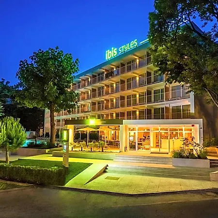 Ibis Styles Roomer Hotel